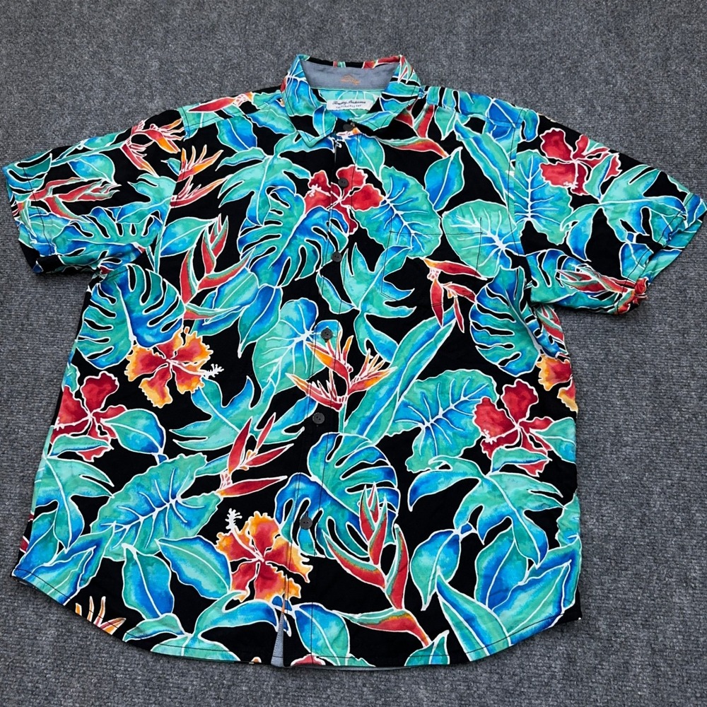Tommy Bahama Hawaiian Shirt Men's Large Floral Veracruz Cay Montes Monstera EUC